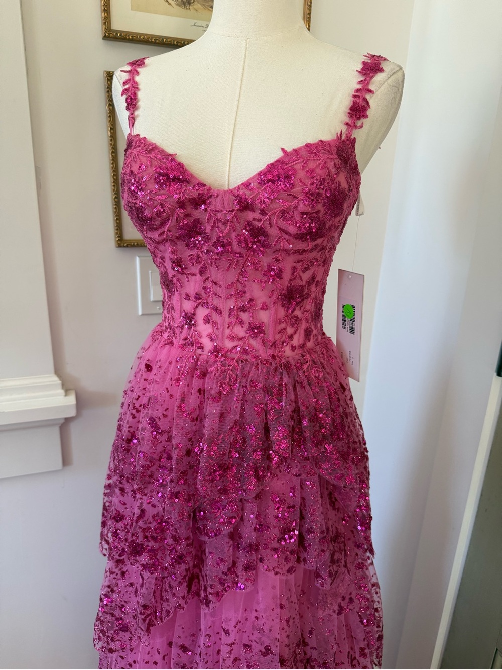 NWT Jovani Ballgown in Tiered Fuschia Pink Barbie Sparkle Dreams - Picture 4 of 10